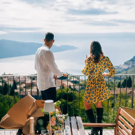 Apartment Borgo Le Vigne - La Vinaccia Only Adults Tignale